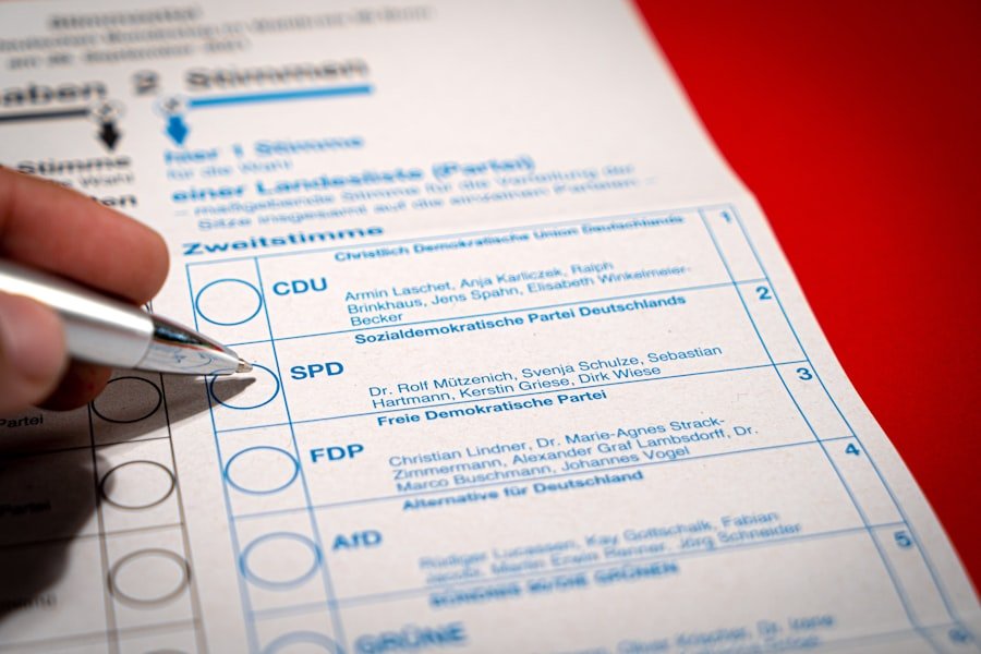 Photo third-party-insurance claim process

