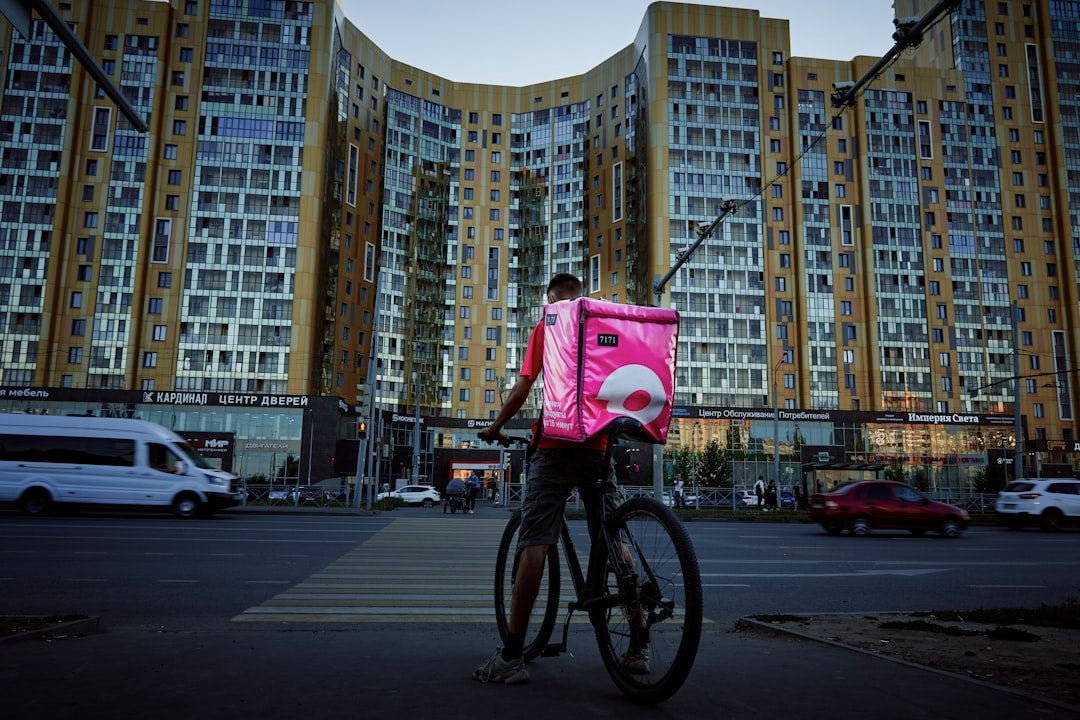 Photo Food delivery rider