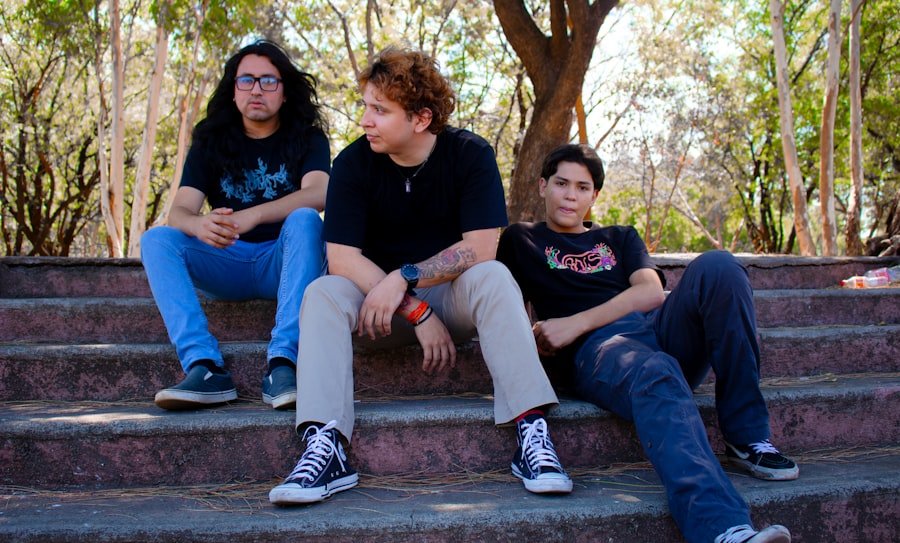 Photo Young adults group