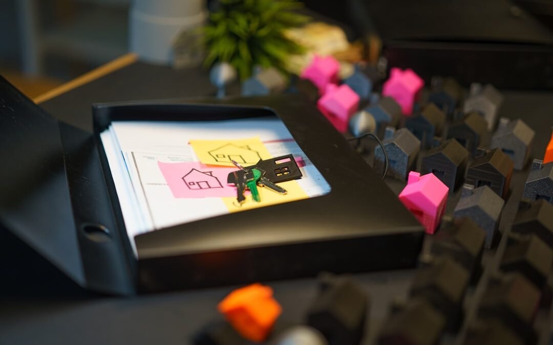 Decreasing Term Life Insurance in India: Best Option for Home Loan and EMI Protection?