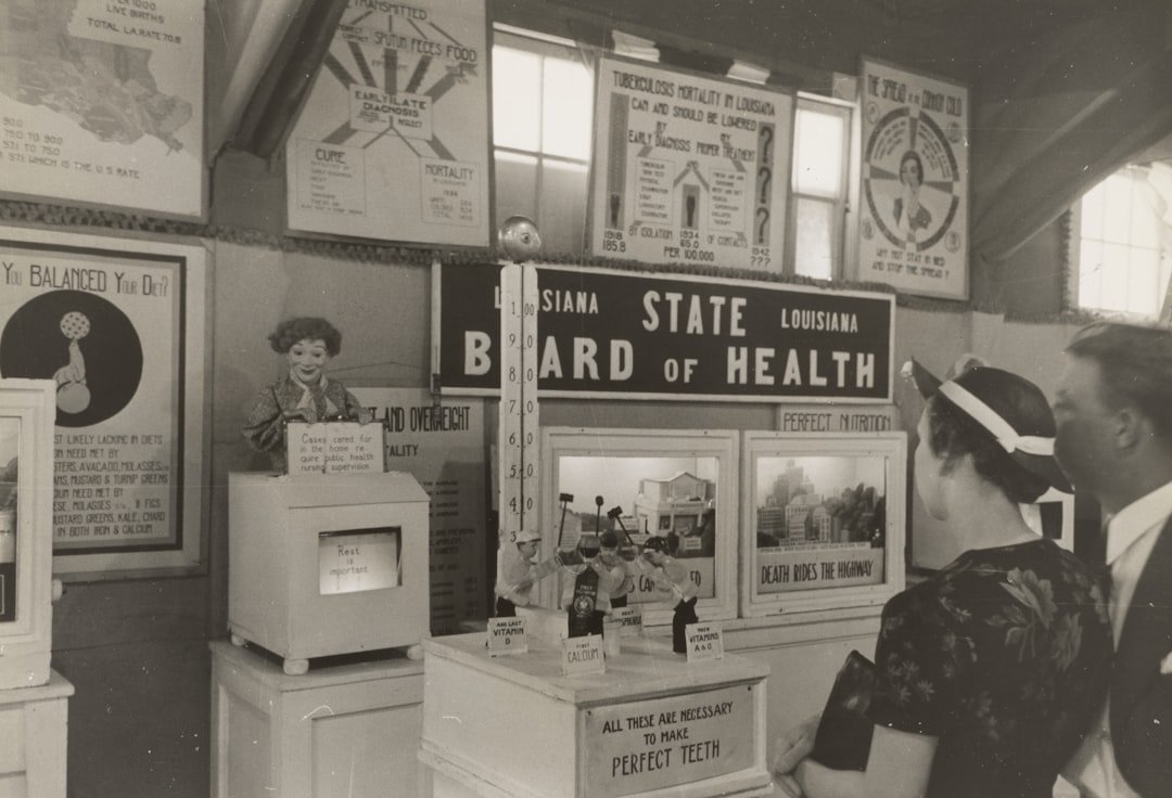 Photo Airport health screening